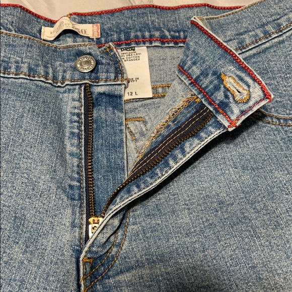 Levi’s Relaxed Boot Cut 550. Size 12 L. - Picture 4 of 14